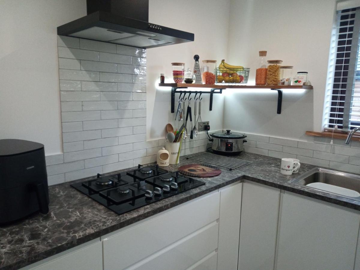 Charming Lodge Cosy Comfortable Ideal Location 布莱尔高里 外观 照片